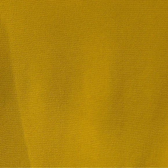 Women’s Medium Yellow V Neck Asymmetrical Hem Blouse Buttons Crepe Coquette Boho - Picture 6 of 13